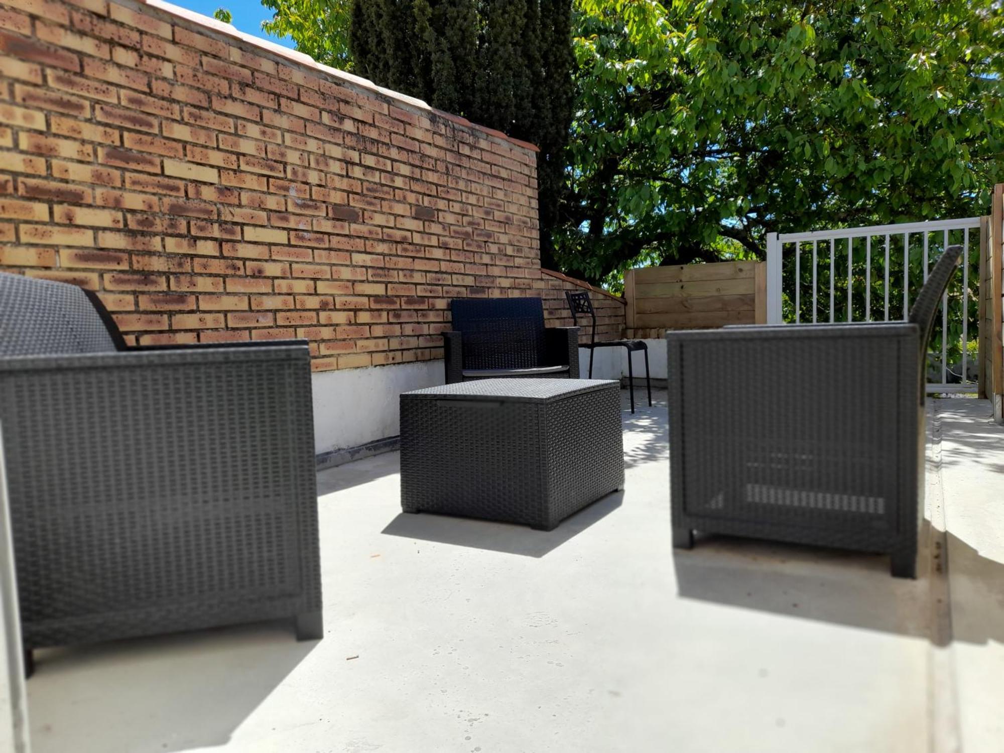 Appartement T2, Avec Terrasse. La Roche-sur-Yon Exterior foto