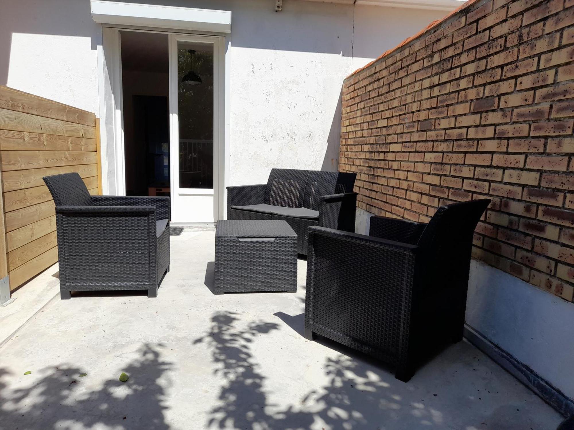 Appartement T2, Avec Terrasse. La Roche-sur-Yon Exterior foto